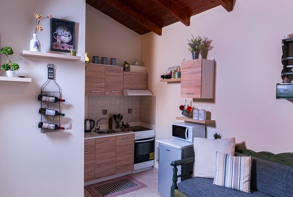Kyriaki'S Cozy Apartments Agia Marina Exteriér fotografie