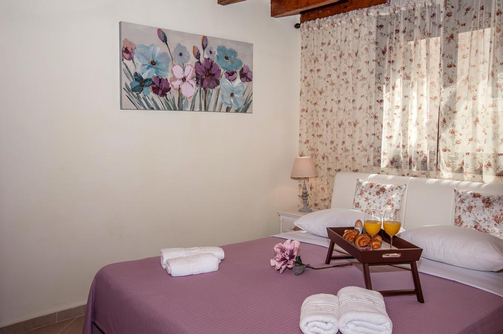 Kyriaki'S Cozy Apartments Agia Marina Exteriér fotografie